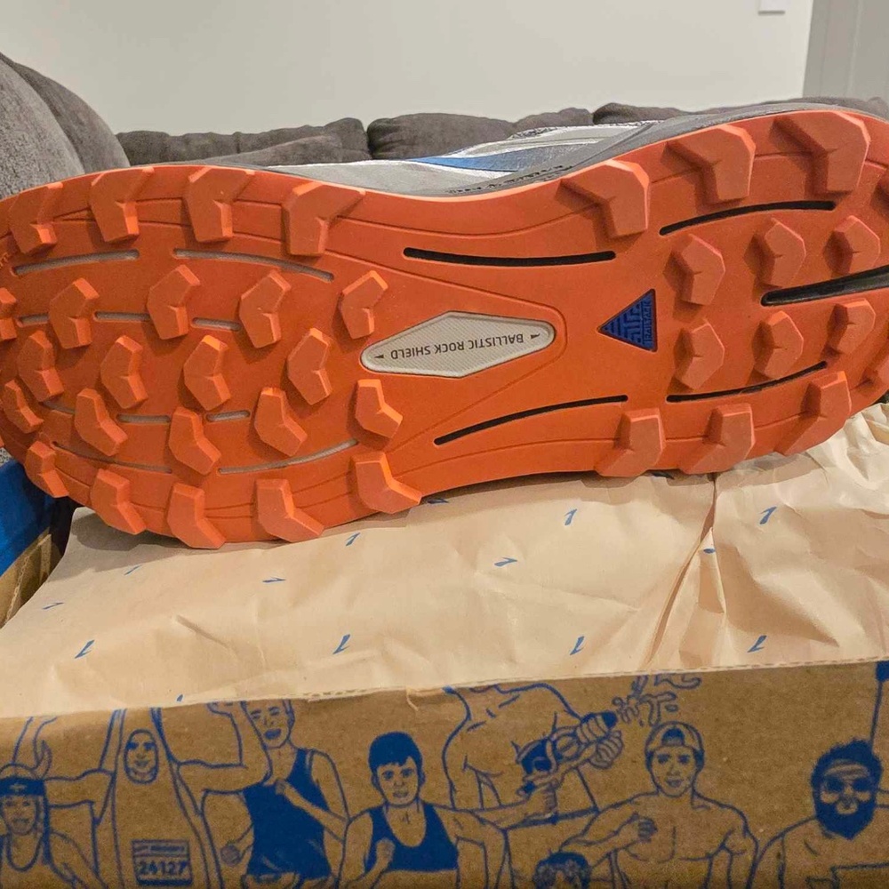 Brooks - Picture 2 of 4